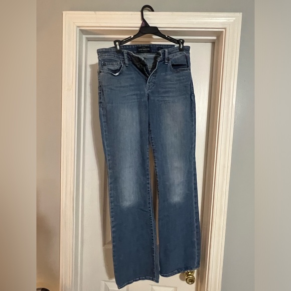💖👖🌸LUCKY brand distressed straight leg jeans - Picture 4 of 8